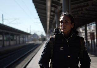 Το ντοκιμαντέρ #ΜΑΜΑΕΡΧΟΜΑΙ της Alter Ego Media με την Ανθή Βούλγαρη στο Netflix