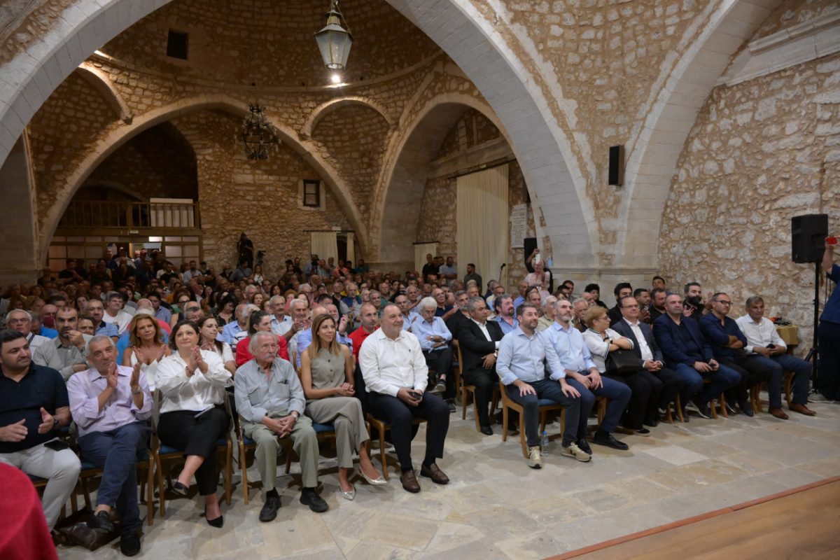 Ανδρουλάκης: Ο κόσμος της Αριστεράς και του Κέντρου βλέπει στο ΠΑΣΟΚ μια πρωταγωνιστική επιλογή