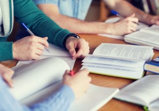 Ο δήμος Ιωαννιτών προχώρησε σε μερική επιδότηση του φοιτητικού εισιτηρίου