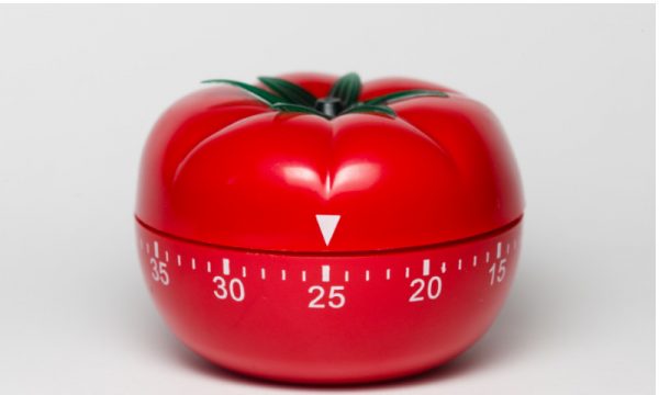 Συγκέντρωση: Τι ακριβώς είναι η μέθοδος Pomodoro και πώς την ενισχύει