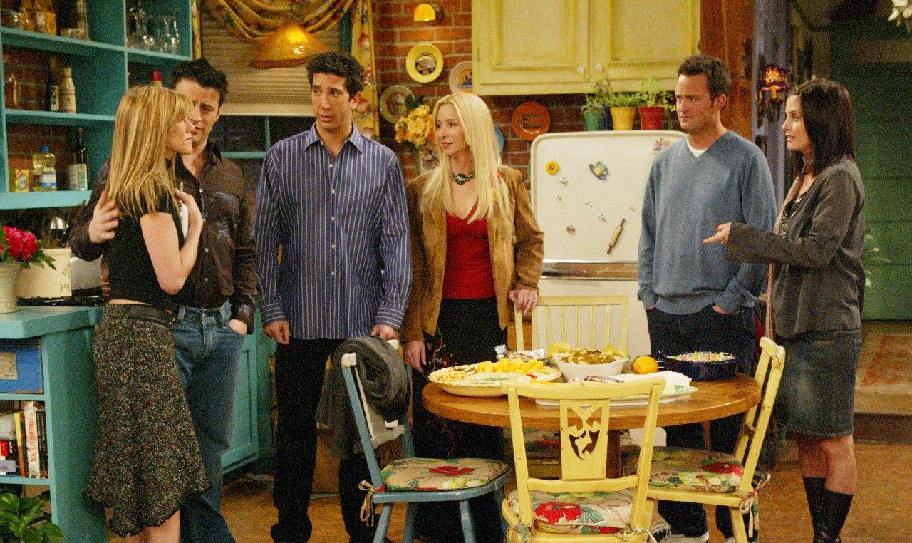 Το ανέπνευστο σενάριο, η αντιπαθητική Μόνικα και οι διαφωνίες: 30 χρόνια «Φιλαράκια»