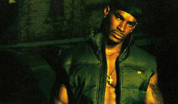 Τάισον Μπέκφορντ: Γέμισε το όπλο του για να εκδικηθεί για τη δολοφονία του αδελφού του – Tελικά, έγινε μοντέλο