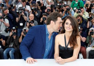 Χαβιέ Μπαρδέμ: Ποζάρει στον φακό της Πενέλοπε Κρουζ και αποκαλύπτει πως γνωρίστηκαν