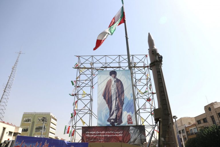 Το Ιράν δείχνει ότι μπορεί να αλλάξει το συσχετισμό δύναμης