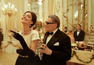 Η Αντζελίνα Τζολί για τον ρόλο της ως Μαρία Κάλλας: «Μου επιτράπηκε να είμαι ελεύθερη»