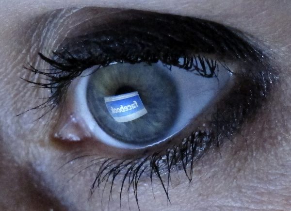 Βιντεοπαιχνίδια: Επικίνδυνοι για τα μάτια των παιδιών οι φωτισμοί LED σε ορισμένα παιχνίδια