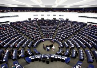 Ευρωβαρόμετρο: Οι παράμετροι των αποφάσεων στις ευρωεκλογές – Τι επηρέασε την ψήφο