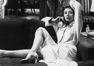 Η άνοδος, η πτώση και το σεξουαλικό σκάνδαλο της Gloria Grahame