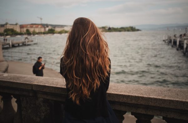 Μαλλιά: 12 τροφές για να αποκτήσετε τον όγκο που πάντα ονειρευόσασταν