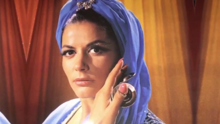 Συγκινεί η Ζωζώ Σαπουντζάκη: Θα τραγουδήσω τόσο δυνατά που ο Μίμης θα με ακούσει από εκεί που βρίσκεται