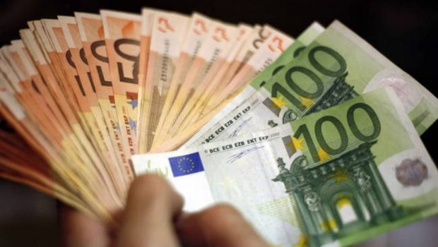 Απάτη τύπου «καρουζέλ» με εμπλοκή γνωστού επιχειρηματία, πρώην πολιτικού και αξιωματικού της ΕΛ.ΑΣ | in.gr