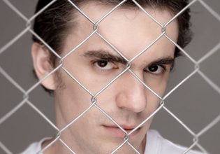 «Μια άλλη Θήβα» στο Θέατρο Κνωσός