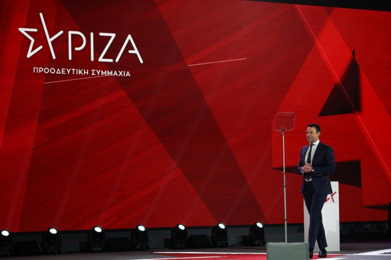 Έκλεισε ως «σκέτος» Στέφανος Κασσελάκης την πλατεία Κολοκοτρώνη για ομιλία τη Δευτέρα