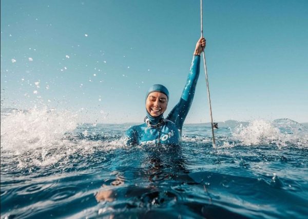 Νέο παγκόσμιο ρεκόρ στην ελεύθερη κατάδυση από την Ουκρανή Κατερίνα Σαντούρσκα