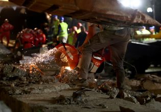 Σερβία: Στους 13 οι νεκροί από την τραγωδία στον σιδηροδρομικό σταθμό