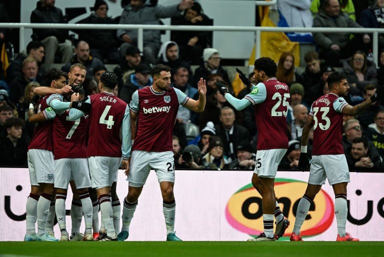 Nιουκάστλ – Γουέστ Χαμ 0-2: Μεγάλο διπλό στο Σεντ Τζέιμς Παρκ για τα «σφυριά»