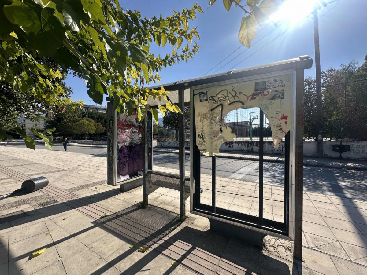 Βανδαλισμοί σε πλατεία της Πάτρας