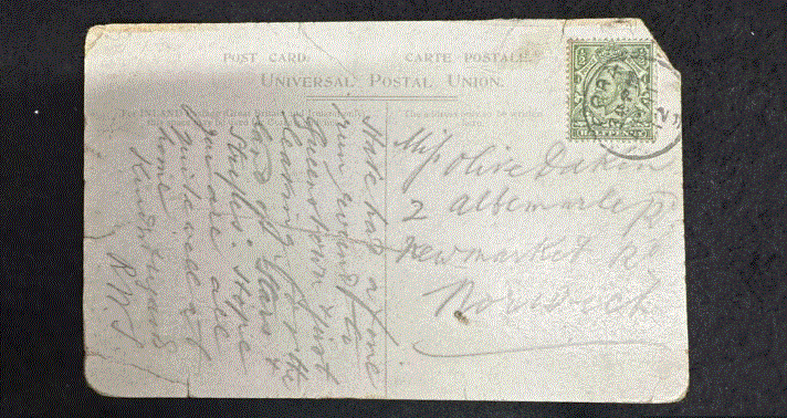 Η καρτ-ποστάλ -που είναι γραμμένη με ξεθωριασμένη καλλιγραφία /