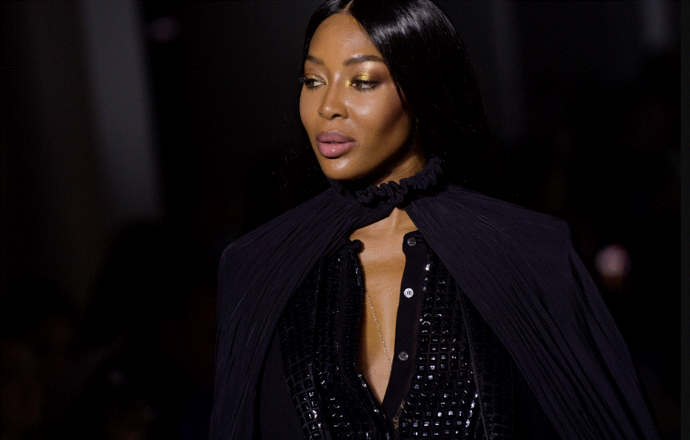 Οι περιεμμηνοπαυσιακές γυναίκες είναι «εξοργισμένες» – Και δε σιωπούν πλέον