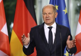 Γερμανία: Ο Σολτς αφήνει ανοιχτό το ενδεχόμενο της ψήφου εμπιστοσύνης πριν τα Χριστούγεννα