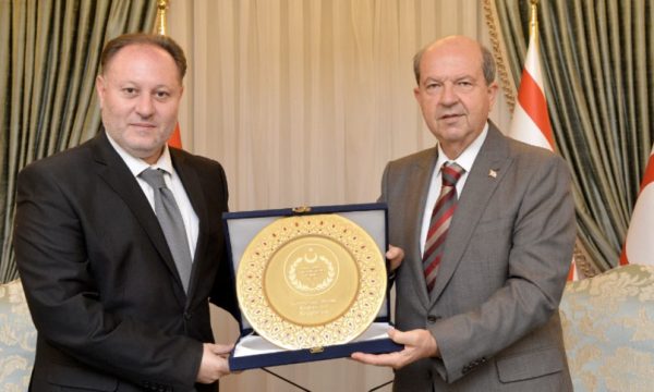 Τατάρ: Θέλει «ψήφισμα» από τη «βουλή» για δυο κράτη στην Κύπρο