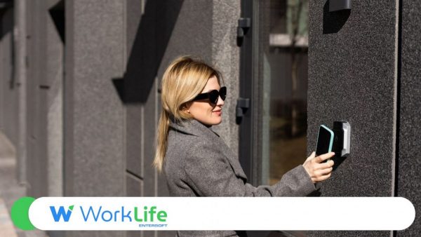 Ασφαλής Πλοήγηση στην Εποχή της Ψηφιακής Κάρτας Εργασίας: Προκλήσεις και Λύσεις