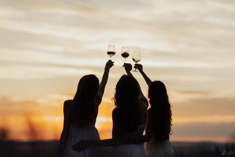 «Skål!» – Πώς η κλιματική αλλαγή μετατρέπει τη Σουηδία σε φιλόδοξο οινοπαραγωγό