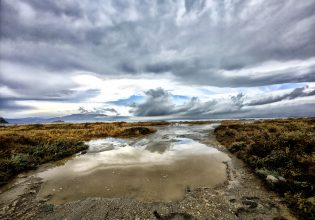Με άγριες διαθέσεις η κακοκαιρία Bora: Οι επικίνδυνες περιοχές για έντονα φαινόμενα – Καταιγίδες και στην Αττική