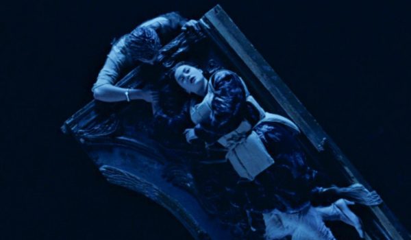 Η Κέιτ Γουίνσλετ επιβεβαιώνει τη θεωρία για την πλωτή «πόρτα» του Τιτανικού που διχάζει τους ανθρώπους