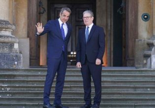 Κυριάκος Μητσοτάκης: Την Τρίτη η συνάντηση με τον Στάρμερ – «Διαχρονικό αίτημα» η επανένωση των Γλυπτών είπε ο Μαρινάκης