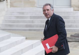 Γαλλία: Οι πρώτες αντιδράσεις των κομμάτων μετά τον διορισμό Μπαϊρού