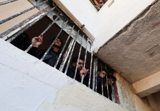 Σύρια: Μέσα στο «σφαγείο» του Άσαντ – Εικόνες φρίκης από την φυλακή Σεντνάγια