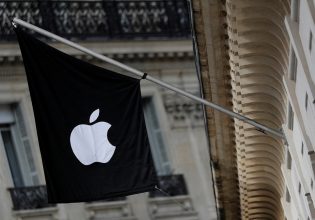 Η Apple κοντεύει να γίνει η πρώτη εταιρεία των 4 τρισ.