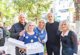 Ο Δήμαρχος Πειραιά Γιάννης Μώραλης στην Χριστουγεννιάτικη εκδήλωση του Δ1 Κέντρου Αγάπης και Αλληλεγγύης