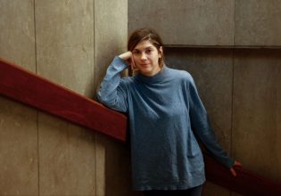 Ηρώ Μπέζου – «Είναι πολύ τρομακτικό το να εκτίθεσαι»