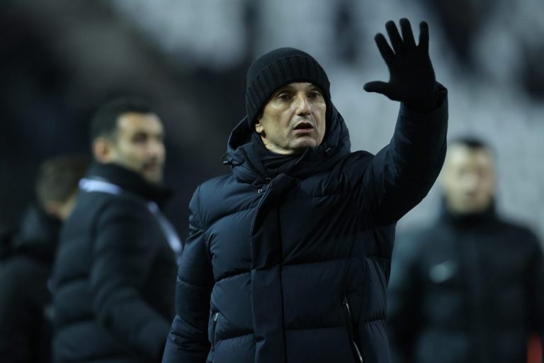 Λουτσέσκου: «Είμαστε σε στιγμή επανεκκίνησης»