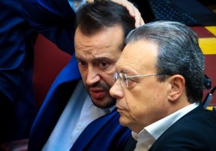 Μάχη επιβίωσης στον προϋπολογισμό για το ΣΥΡΙΖΑ – Τσακαλώτος και Παππάς φρενάρουν τη συνεννόηση – δίλημμα η ψήφος στις αμυντικές δαπάνες