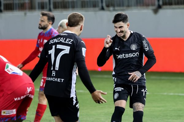 ΟΦΗ – Βόλος 4-0: «Καθάρισε» εύκολα τους Θεσσαλούς των 10 παικτών (vids)