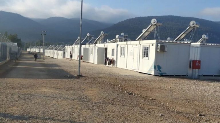 ΣΥΡΙΖΑ: Η κυβέρνηση να ασχοληθεί επιτέλους σοβαρά με τη διαρκώς επιδεινούμενη κατάσταση στις δομές φιλοξενίας