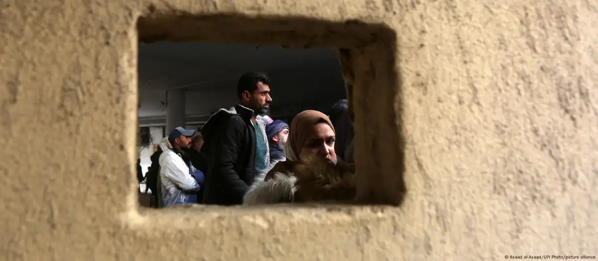 71021061 1004 | Lamianow.gr