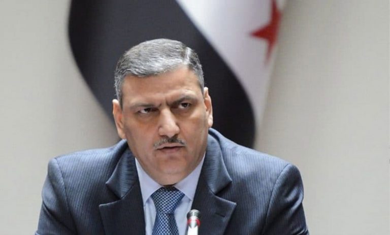 Le Figaro: Ο Ριάντ Χιτζάμπ πρωθυπουργός της μεταβατικής κυβέρνησης στη Συρία