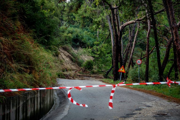 «Αιχμηρή» ανακοίνωση της Ένωσης Περιφερειών περί ευθυνών συνολικά του δημόσιου τομέα
