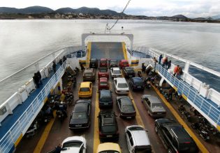 Ακτοπλοϊκά εισιτήρια: «Τρέχουν» να προλάβουν ανεξέλεγκτες αυξήσεις