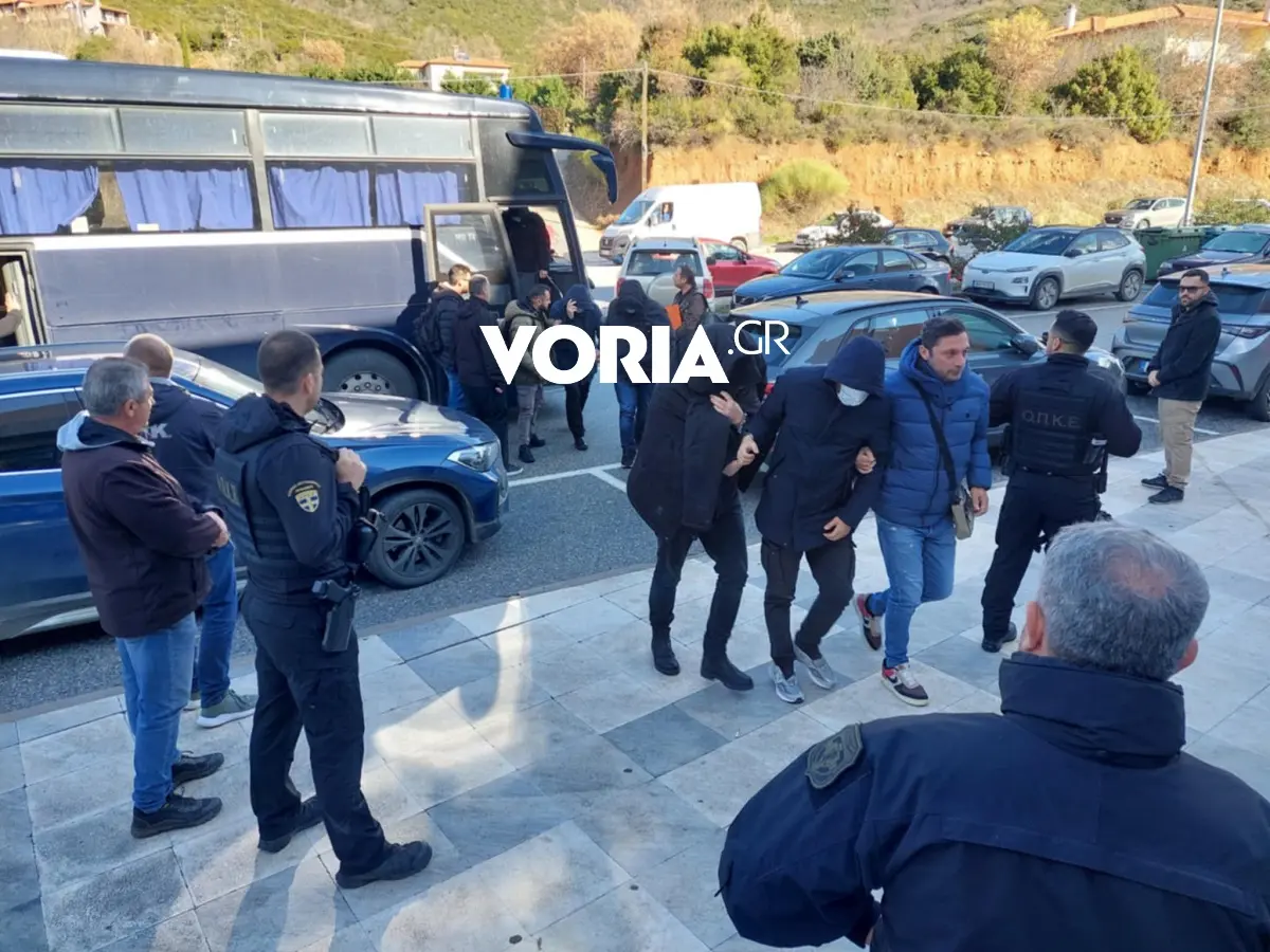 Χαλκιδική: Κακουργηματική δίωξη στους 21 για το κύκλωμα στις Πολεοδομίες