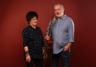 «Συναυλία στο σκοτάδι» με την Φωτεινή Βελεσιώτου και τον Παναγιώτη Μάργαρη στο ΙΜΚ