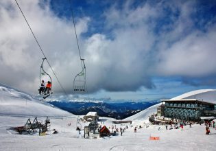 Χριστούγεννα στα «λευκά» κάνει η Ελλάδα – Γεμάτα τα χιονοδρομικά κέντρα