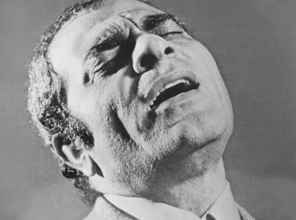 Ας μάθουμε να ακούμε τα τραγούδια και την εποχή τους, για να κατανοούμε το «Υπάρχω» τους