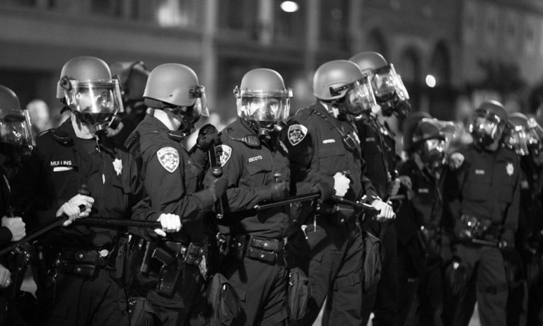 Ένα μανιφέστο ενάντια στην ασφάλεια