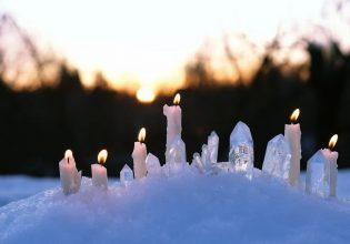 Από την αρχαία Ελλάδα μέχρι την Ινδία: Από που έρχονται οι εορτασμοί του χειμώνα;