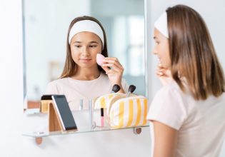 Πώς τα social media γέννησαν μια γενιά εφήβων κοριτσιών με κρέμες αντιγήρανσης